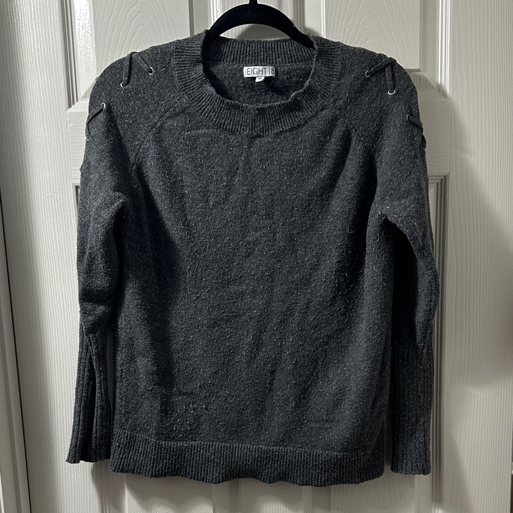 Black Crew Neck Sweater for Women